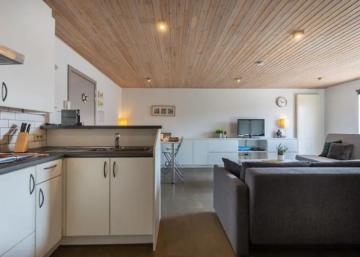 Huswell - Near The Beach With Terrace Apartment